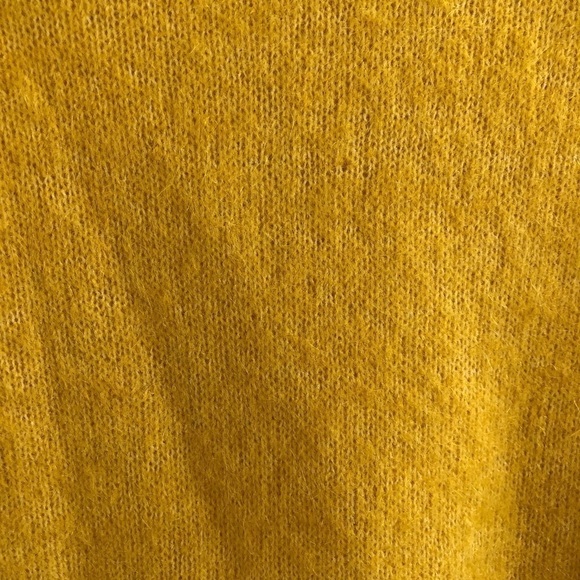 Second Female Yellow Mohair Wool Turtleneck XS - Picture 6 of 15